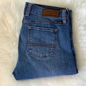 Lucky Brand Sofia Straight Ankle Jeans. 10/30